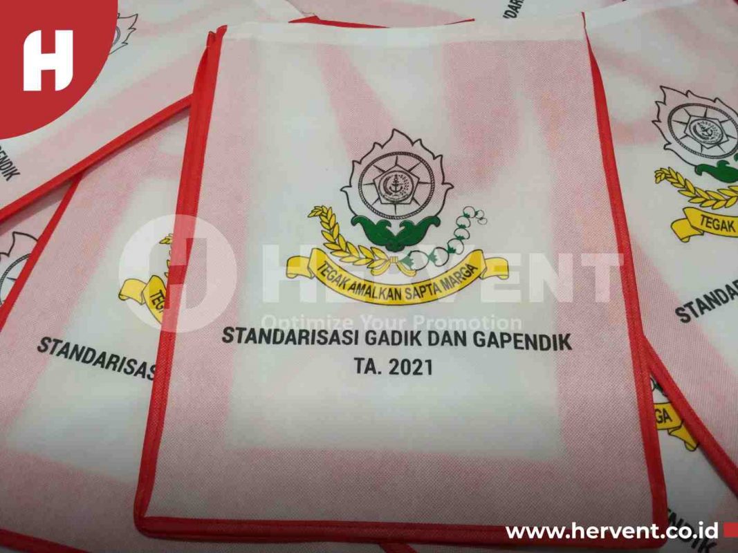 Goodie Bag - SESKO TNI