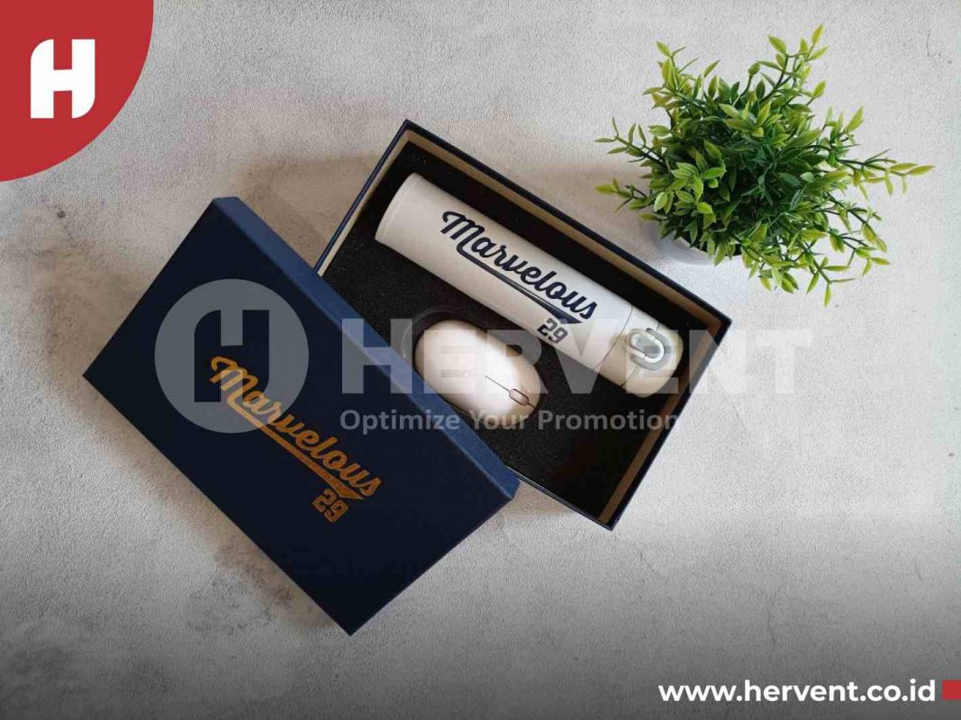 Souvenir kantor, Paket Merchandise - MARVELOUS