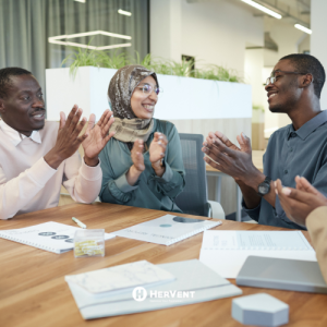 Souvenir kantor menggambarkan presiasi dan penghargaan